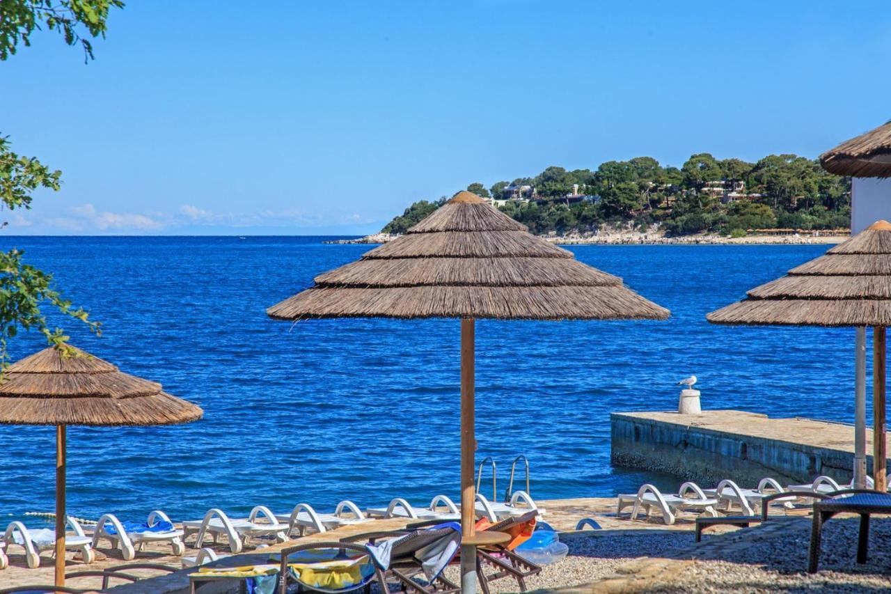 Apartments Porec Beach Area Simo Exterior photo